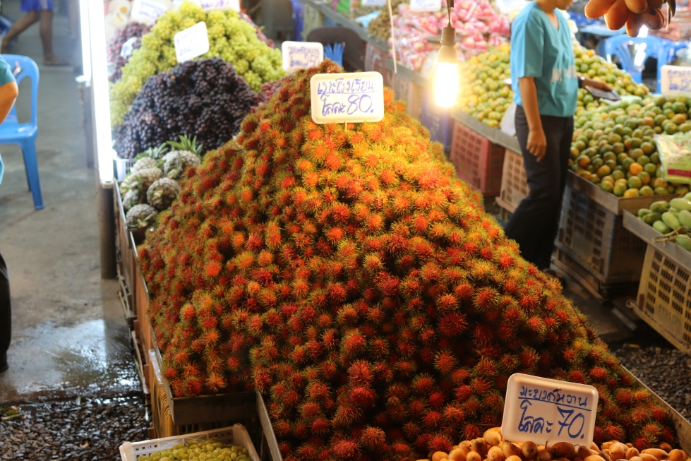 Thai rambutan on market stall